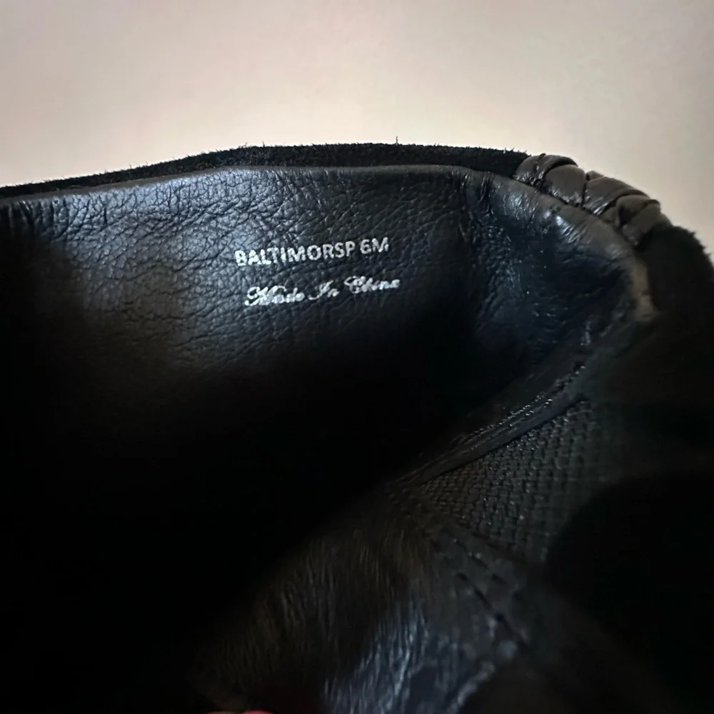 New w/ Imperfections - Donald Pliner Baltimor Suede Boots‎ - Size 6. Retail $250